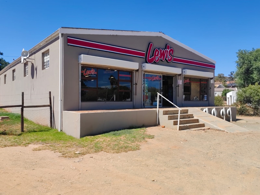 3 Bedroom Property for Sale in Uniondale Western Cape